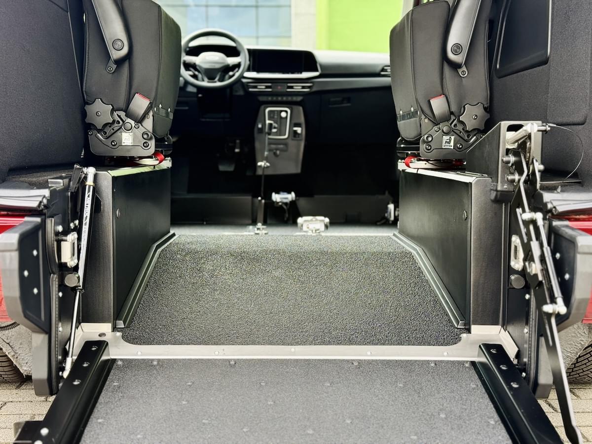 Ford / Volkswagen Avance