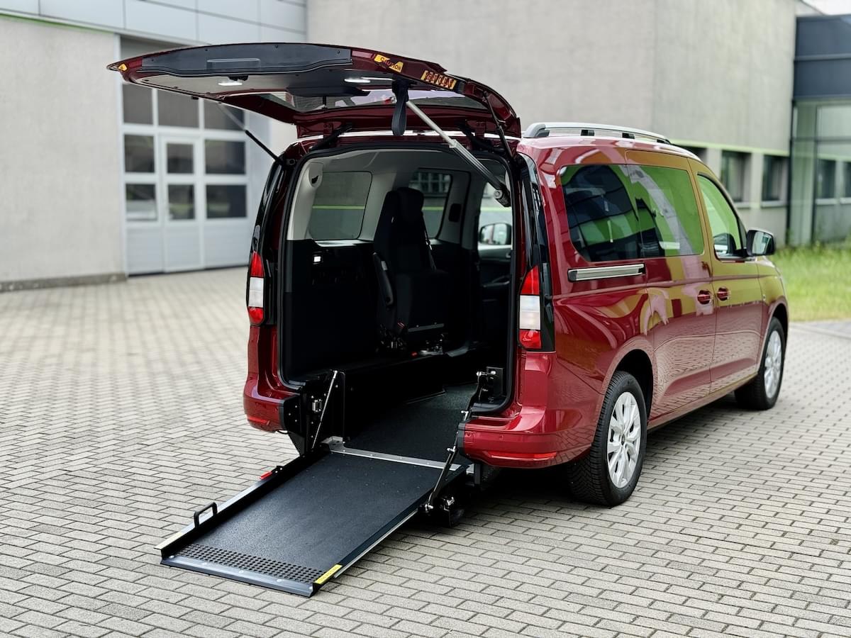 Ford / Volkswagen Avance