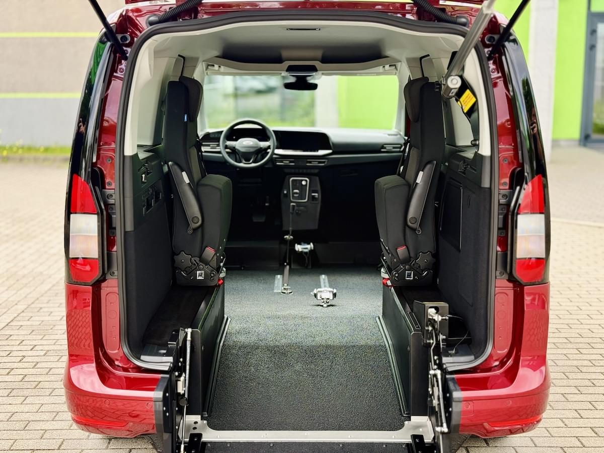 Ford / Volkswagen Avance