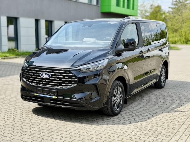 Ford Custom Independence